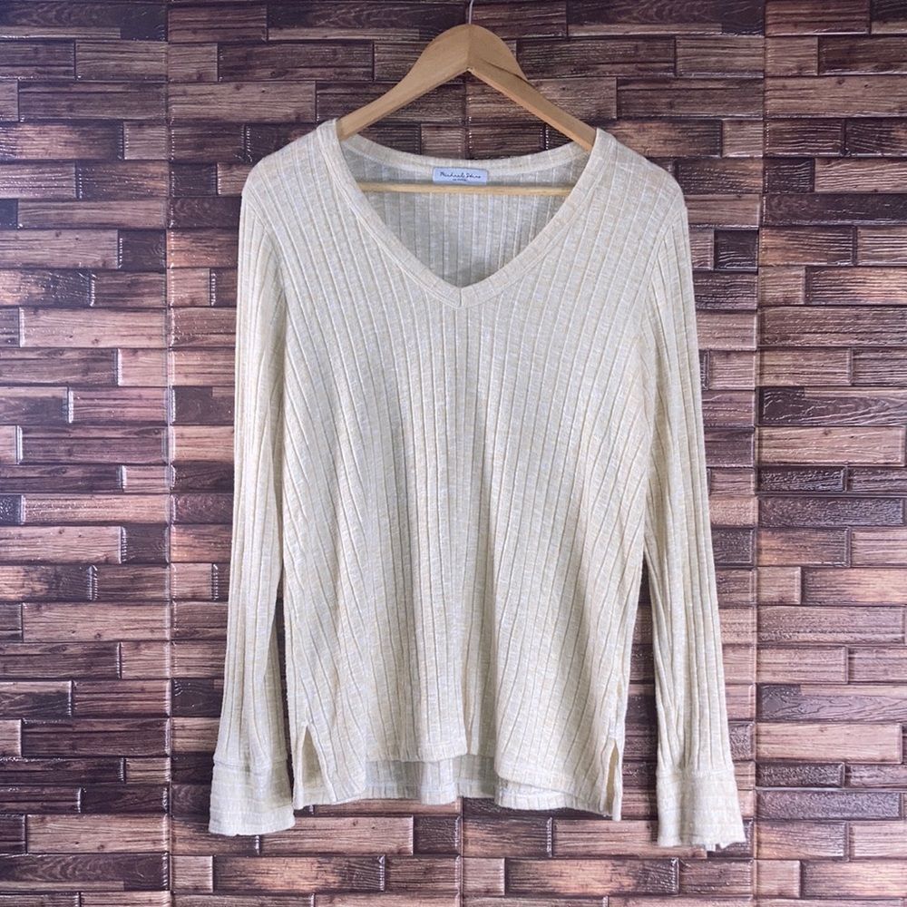 Women Micheal Stars Medium V-Neck Yellow w/ White speck blouse